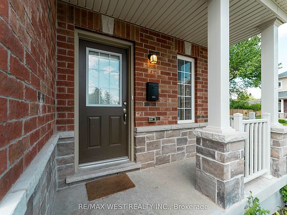 4th image of 24 Dewberry Dr