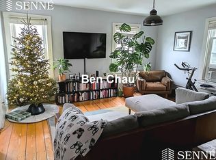434 Franklin St #3B, Cambridge, MA 02139