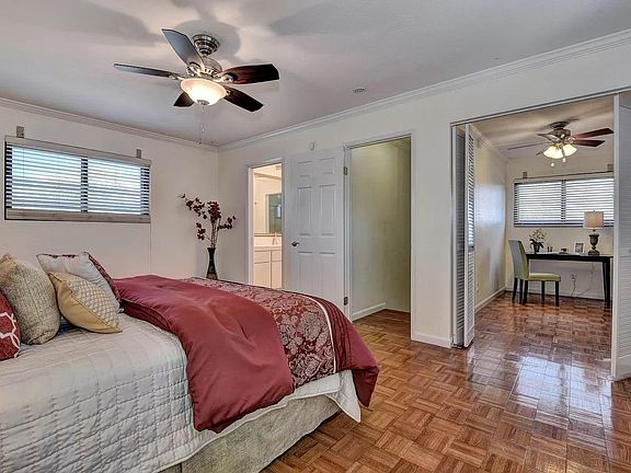 3rd image of 385 Larkspur Dr #A