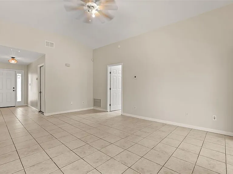 3075 Woolridge Dr — Photo 7