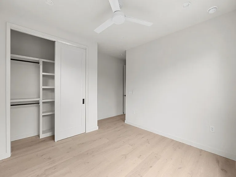 1709 Maple Ave #2B — Photo 24