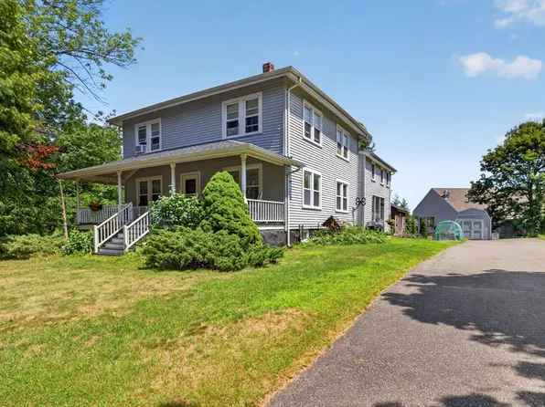 425 Old Somerset Ave, Dighton, MA 02715
