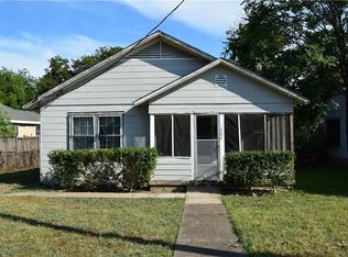 1206 E Overton Rd, Dallas, TX 75216