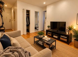 317 E 75th St #18, New York, NY 10021