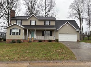 3615 Brookshire Dr, Hurricane, WV 25526