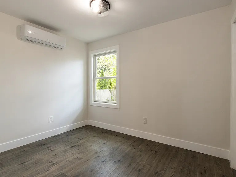 329 Livingston St #1 — Photo 9