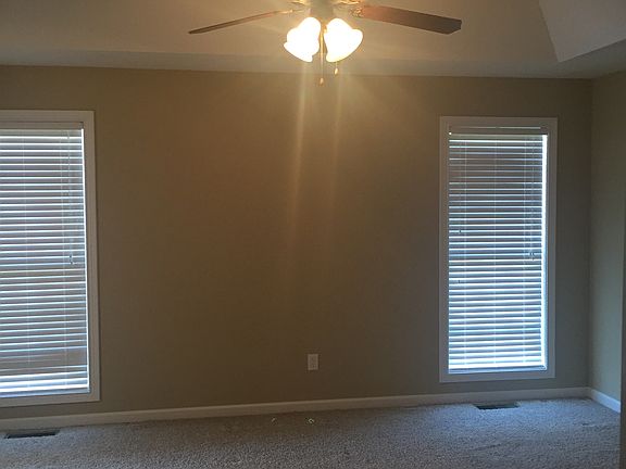 5th image of 702 Aristides Dr
