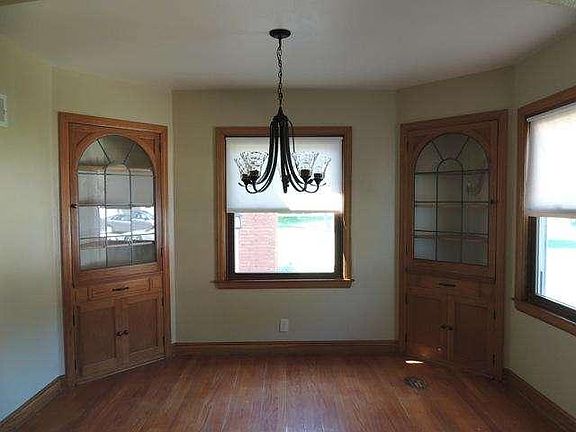 5th image of 1505 Michigan Ave