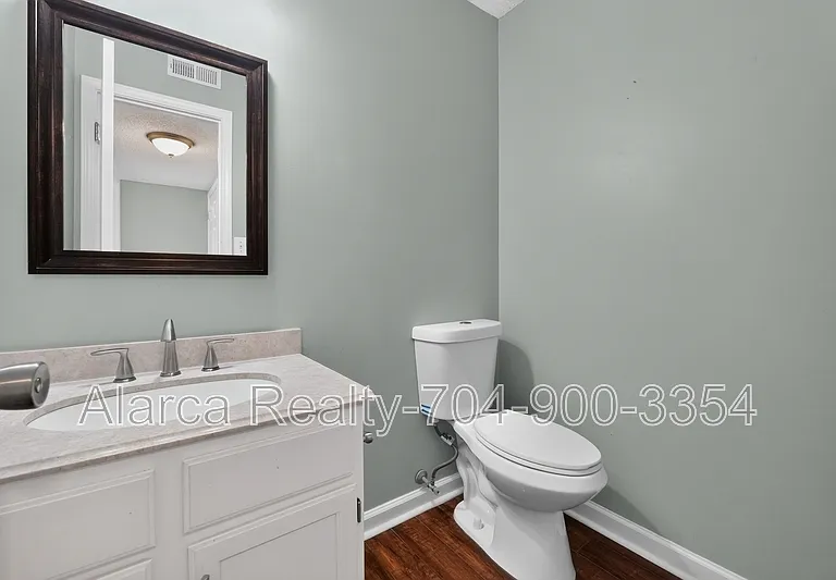 1901 Misty Vale Rd — Photo 29