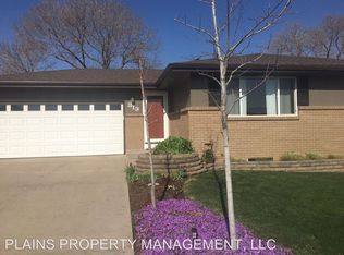 313 S 6th St, La Salle, CO 80645