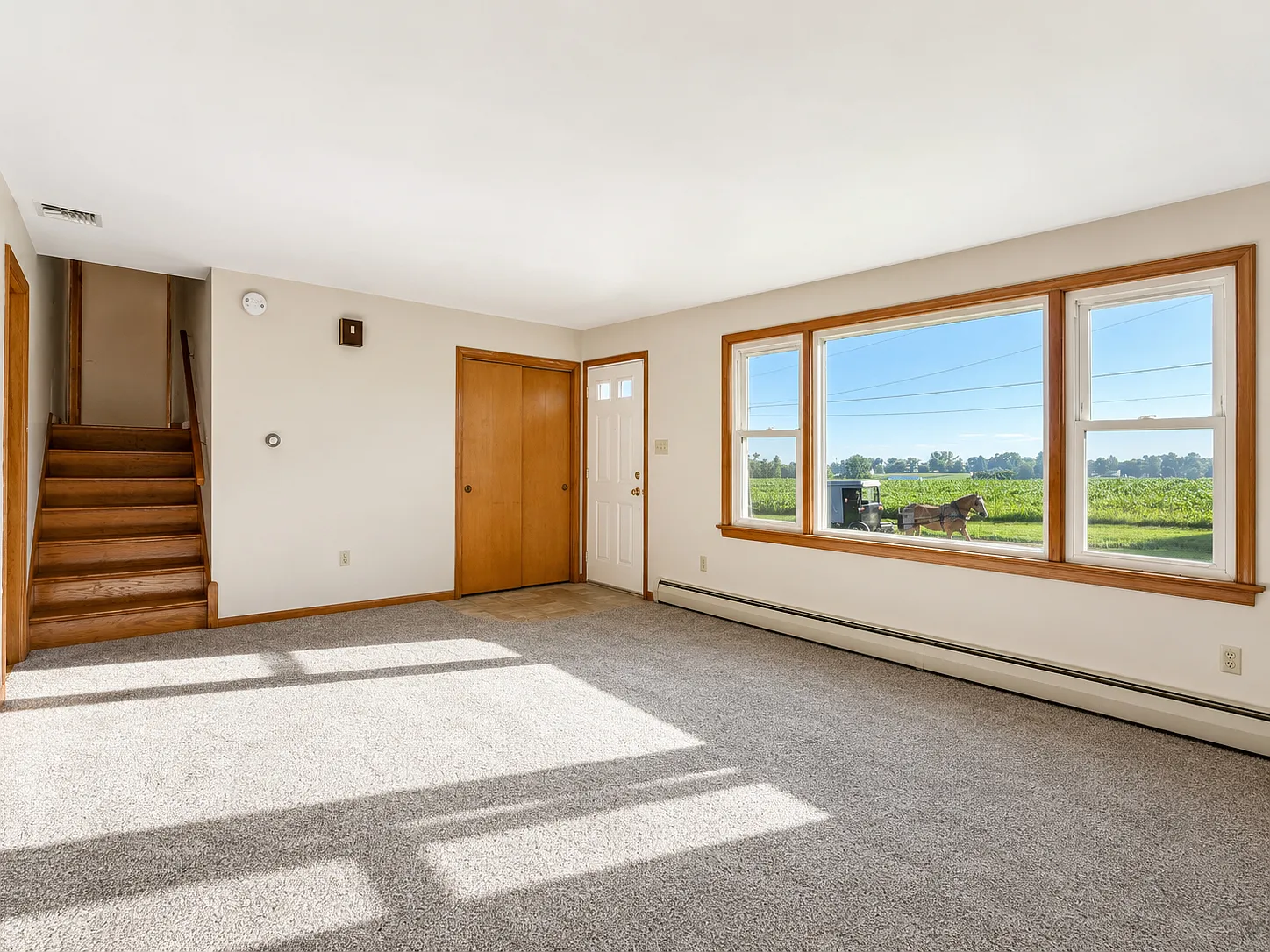 3 bed, 1450 sqft, $2,095 — Photo 2