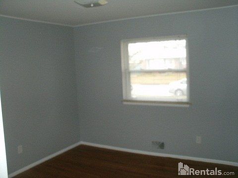 4th image of 29609 Lori St