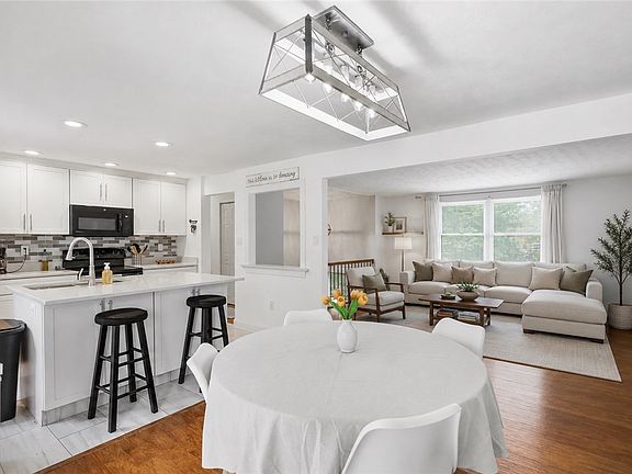2nd image of 4332 Ridgepath Dr