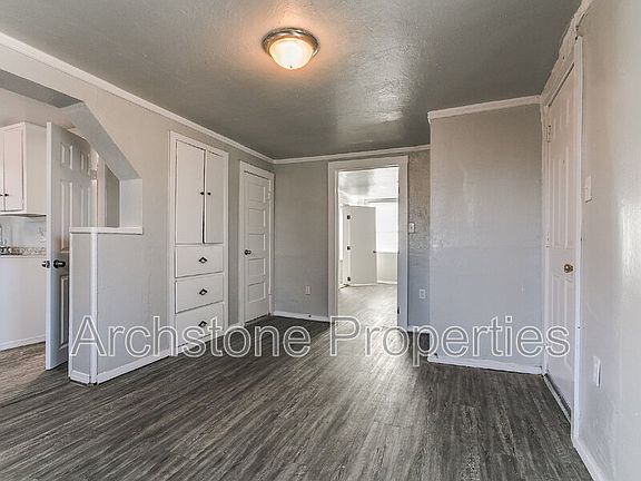 2nd image of 1233 N Grand Blvd