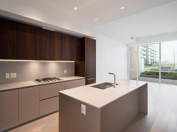 3rd image of 6688 Pearson Way #103