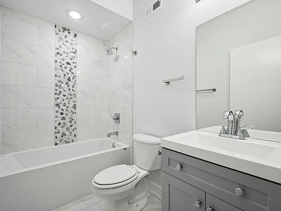 5th image of 2111 N Fairhill St Unit 2A