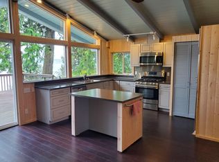 6196 NE Twin Spits Rd, Hansville, WA 98340