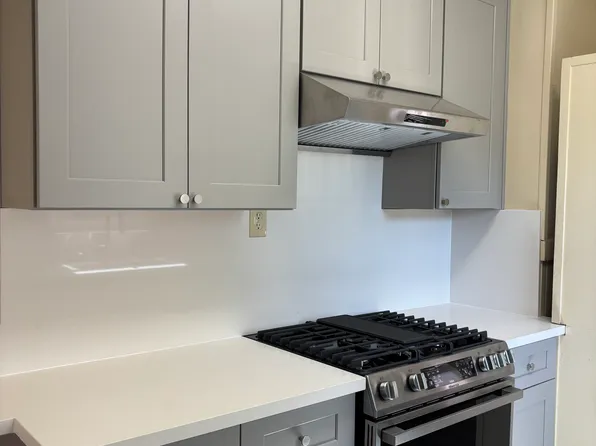 1100 Yale St, Sacramento, CA 95818