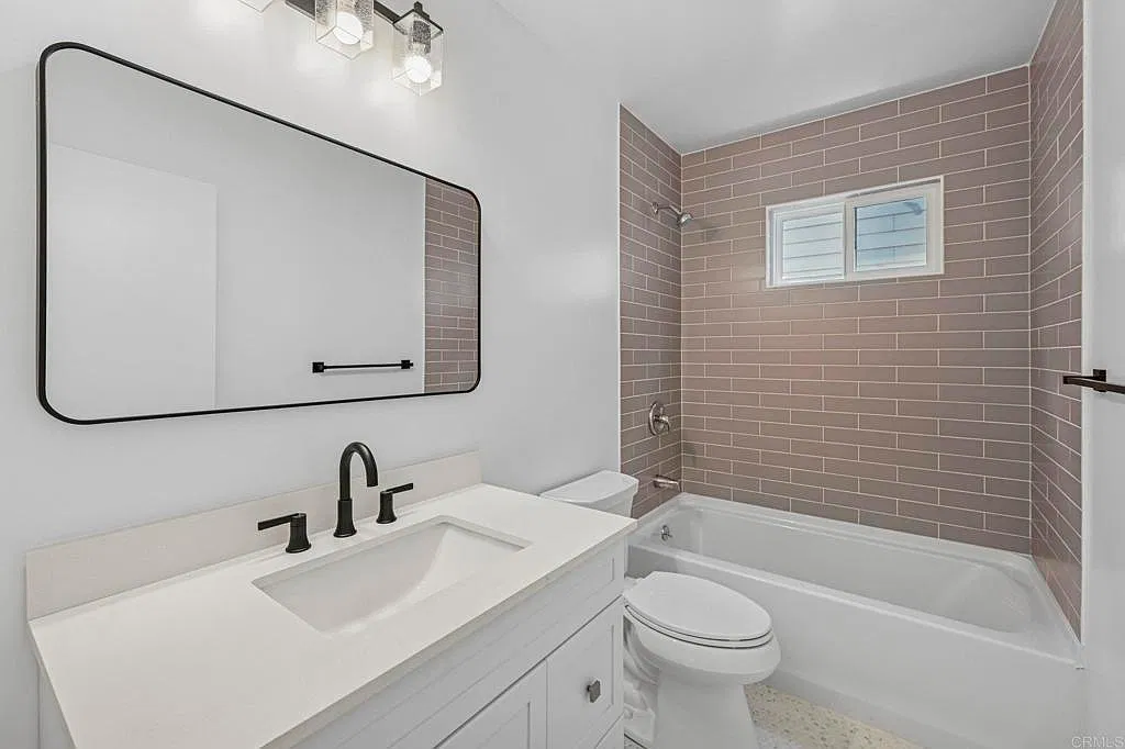 1 bed, 525 sqft, $2,400 — Photo 4