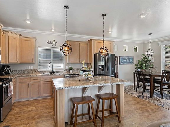 5th image of 8975 Lawrence Welk Dr Spc 74