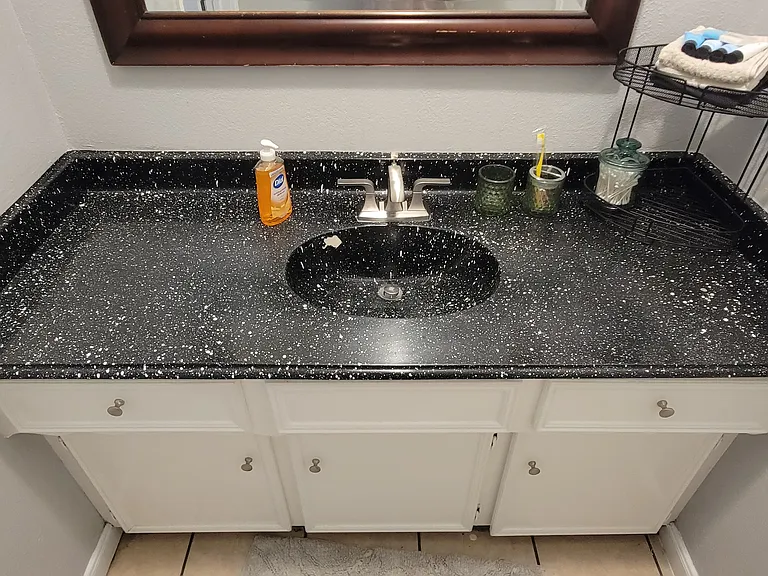 Cedarcliff Dr — Photo 24