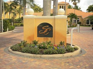 4630 Saint Croix Ln APT 816, Naples, FL 34109