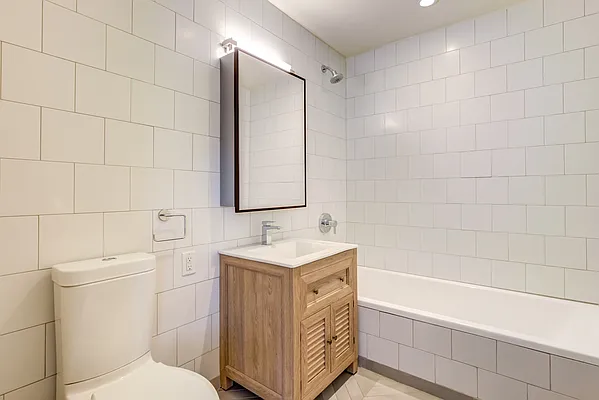 Rented by BHS Development Marketing | media 4