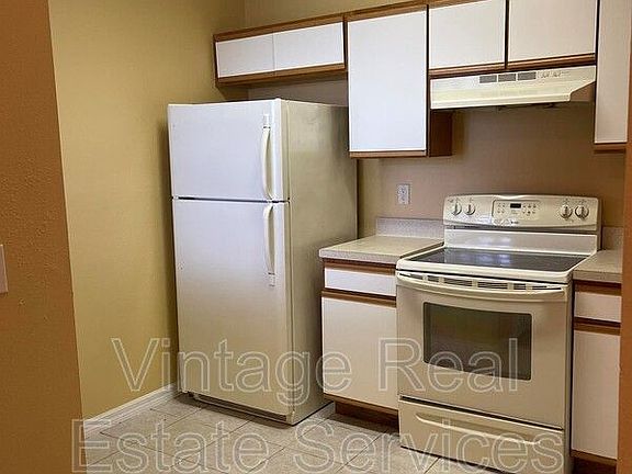 5th image of 9509 Newdale Way APT 202