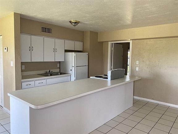 3rd image of 21558 Gibralter Dr