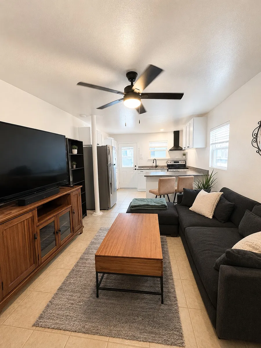 Livingroom - 659 Cocapah St #1