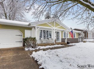2721 36th St SW, Wyoming, MI 49519