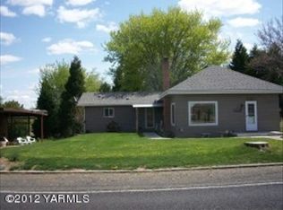 311 Selah Heights Rd, Selah, WA 98942