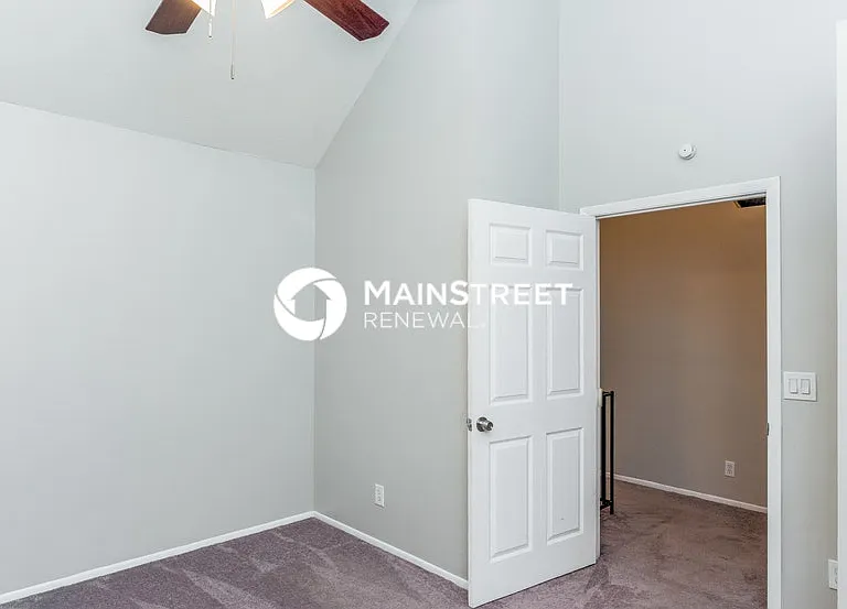 7270 Mauna Loa Blvd — Photo 11