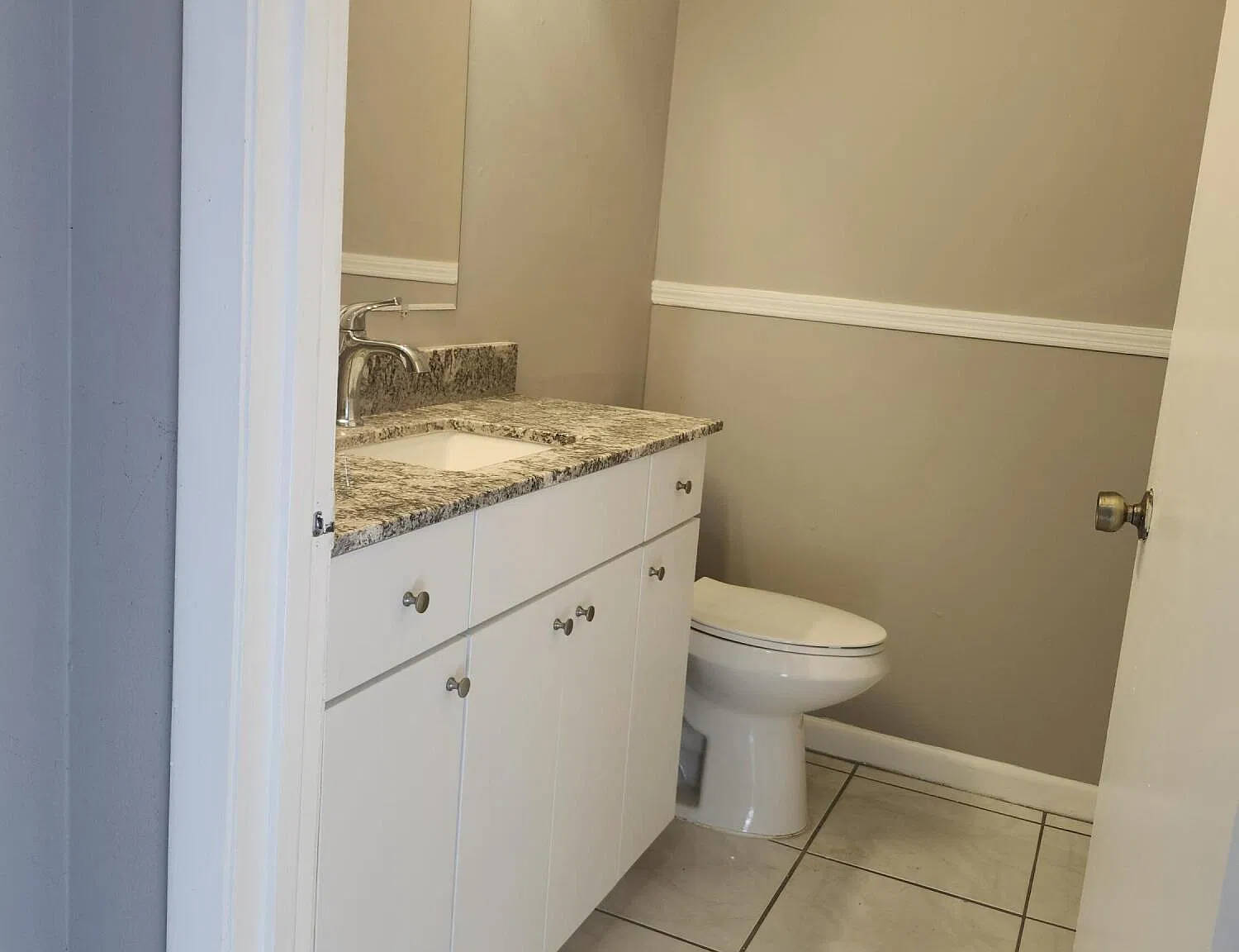 2 bed, 2.5 bath, 1114 sqft, $2,300 — Photo 3