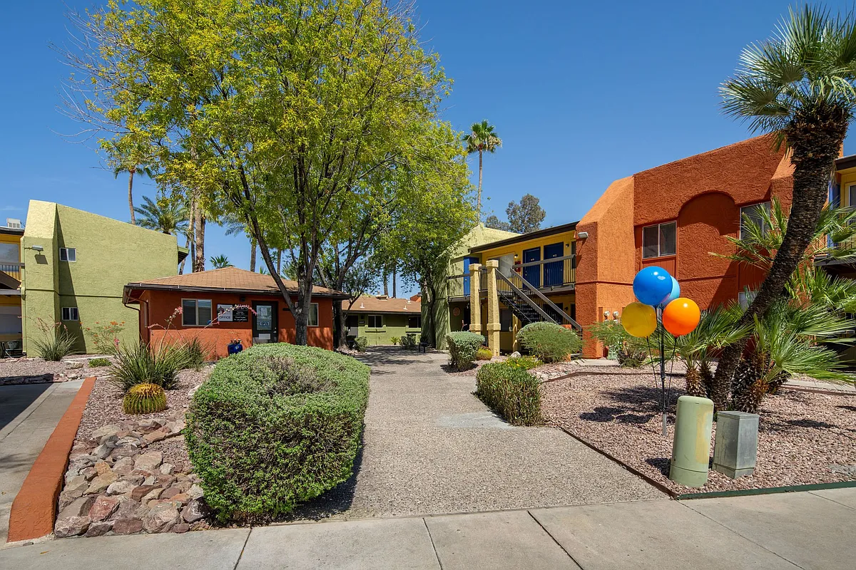 Building Photo - Mission Park Apartments