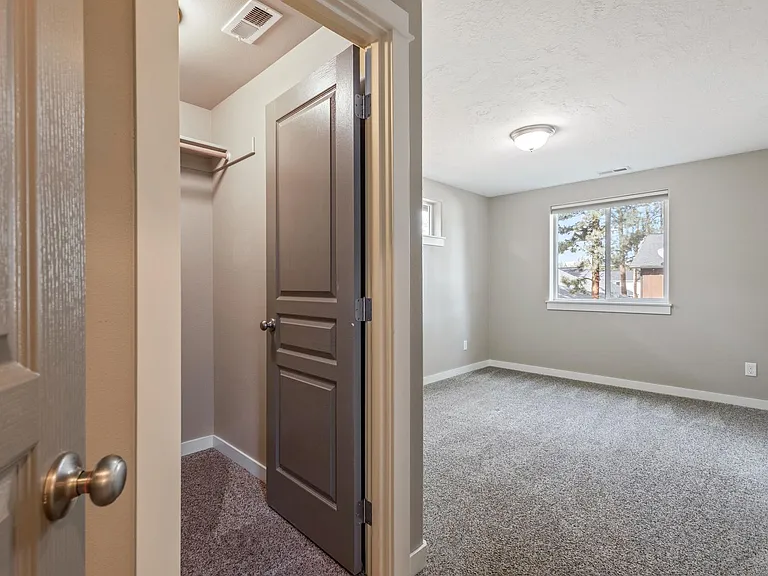 952 Timber Pine Dr — Photo 21