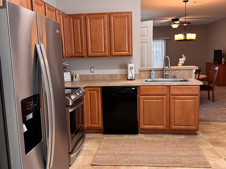581 Scrub Jay Dr #2 — Photo 6