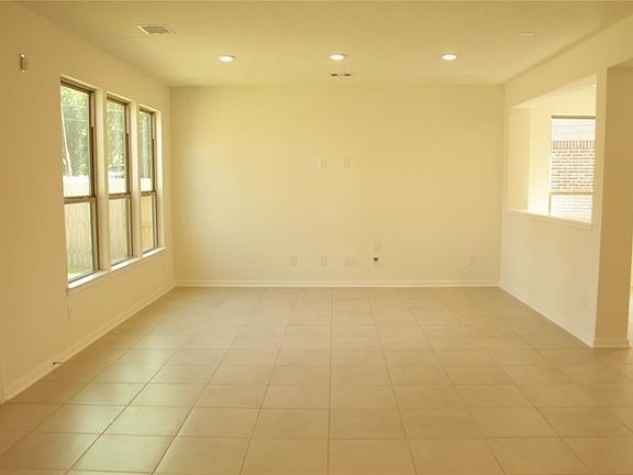 4th image of 4006 Shady Palmetto Dr