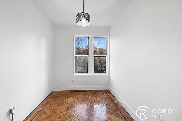 Rented by Coroi Corp | media 19