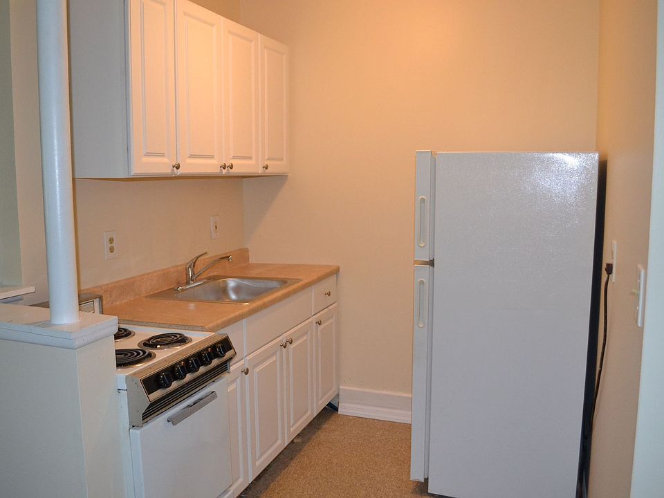 1st image of 43 Clinton Ave