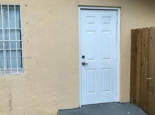 16952 SW 101st Pl #1, Miami, FL 33157