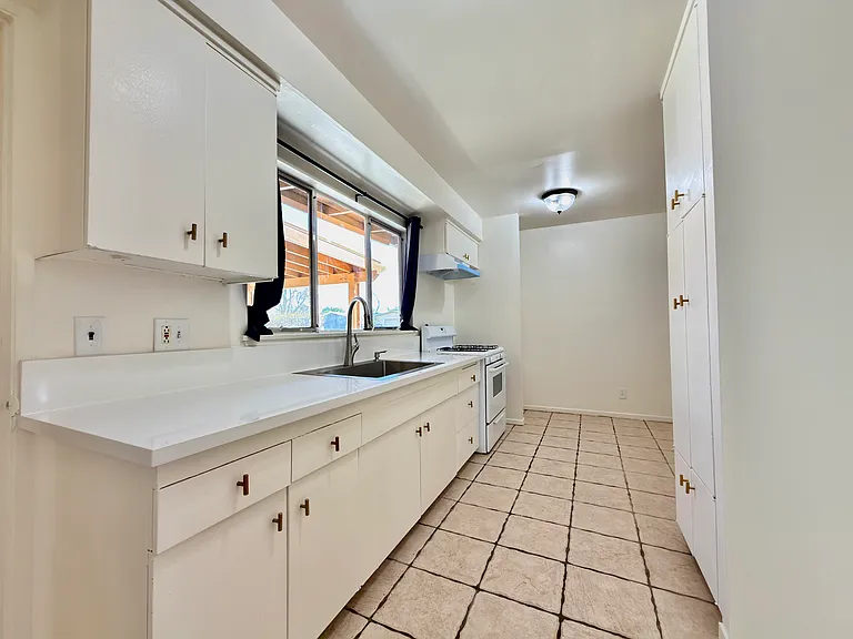 1151 W Avenue J14 — Photo 9
