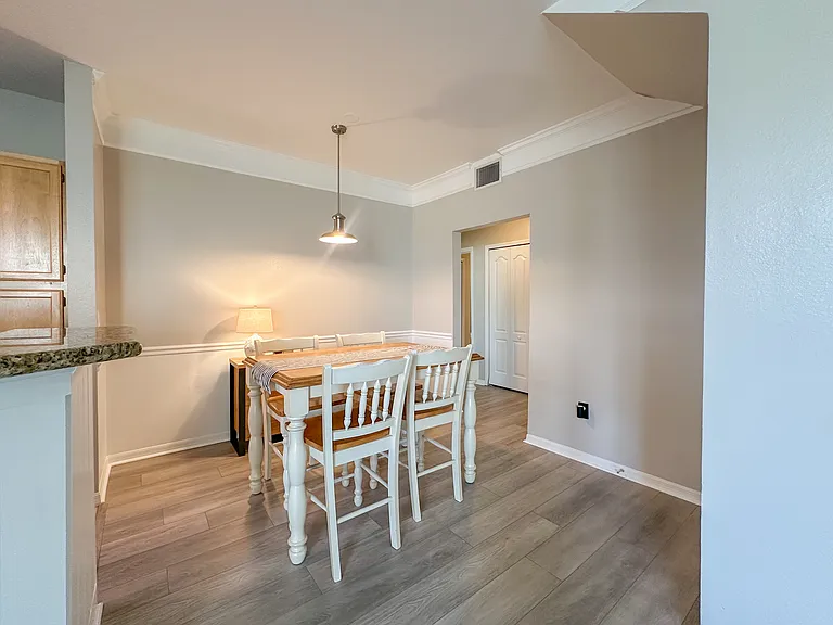 5006 Mangrove Aly #10-101 — Photo 16