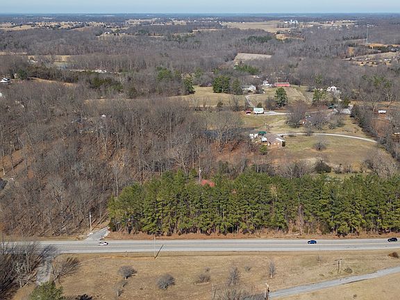 4th image of 1725 Highway 52 E