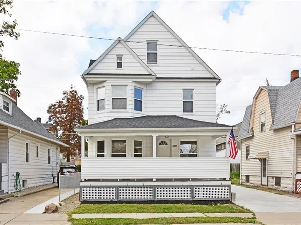 1510 Olivewood Ave, Lakewood, OH 44107