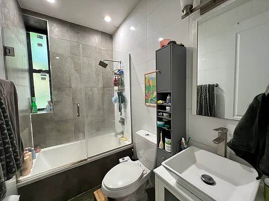 Rented by Massada Home Sales Inc | media 26