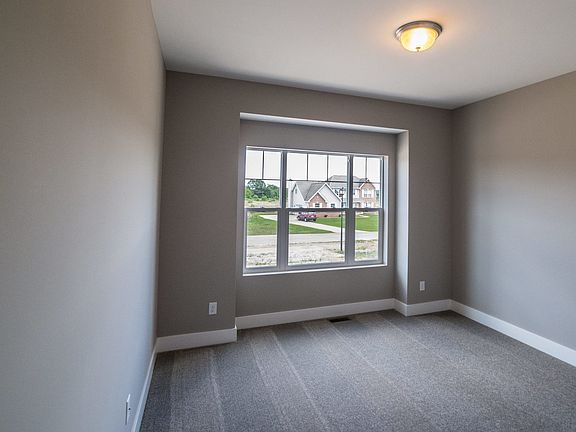 5th image of 5537 Crane Creek Ct