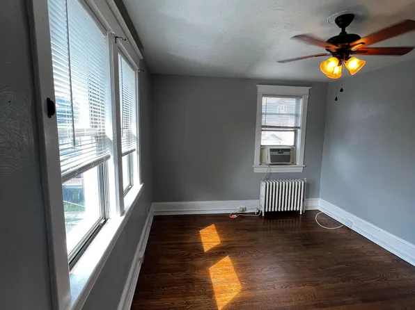 378 Elm Ave SW APT 12, Roanoke, VA 24016