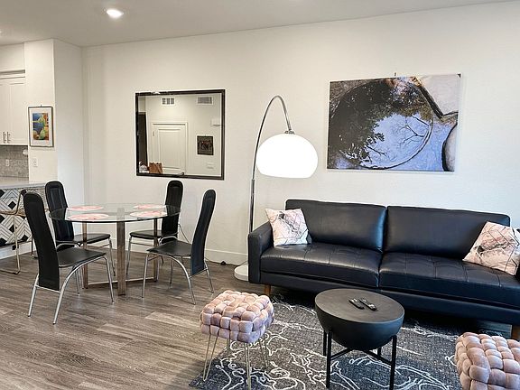 3rd image of 5933 Sunstone Dr Unit 307