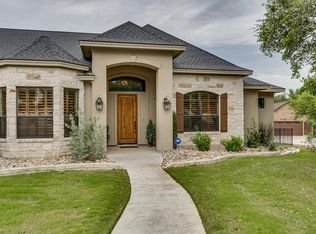 318 Highland Spring Ln, Georgetown, TX 78633